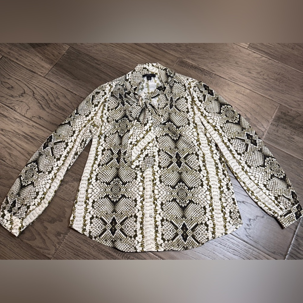 J Crew Cream and Black Snake Print Long Sleeve Blouse size 0